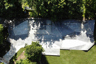 Drohnenaufnahme von Skatepark Hirschgarten