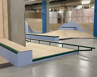 Skatehalle Bern mit Obstacles