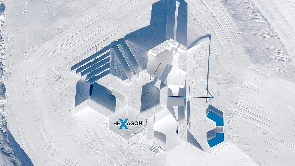 [Translate to Französisch:] Hexagon im Kühtai aus der Vogelperspektive im Überblick