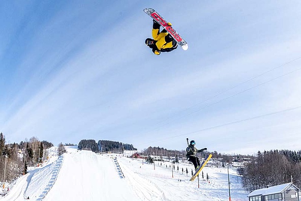 Snowboarders during training for the X Games Norway 2020 in Hafjell 