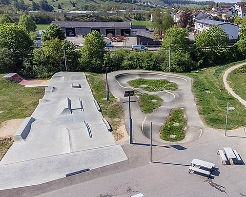 Overview of pump track, skatepark and dirt line in Herbrechtingen