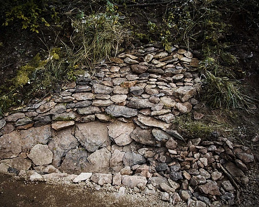Natural stone reinforcement on a track in MTB Park Ilmenau